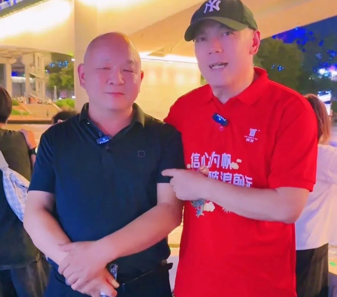 为何越来越多人抢着加入青龙？一段对话揭示防水补漏的财富密码！